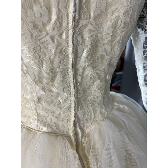 Vintage Lace and Tulle Tea Length Wedding Dress Sz Small - Picture 6 of 7